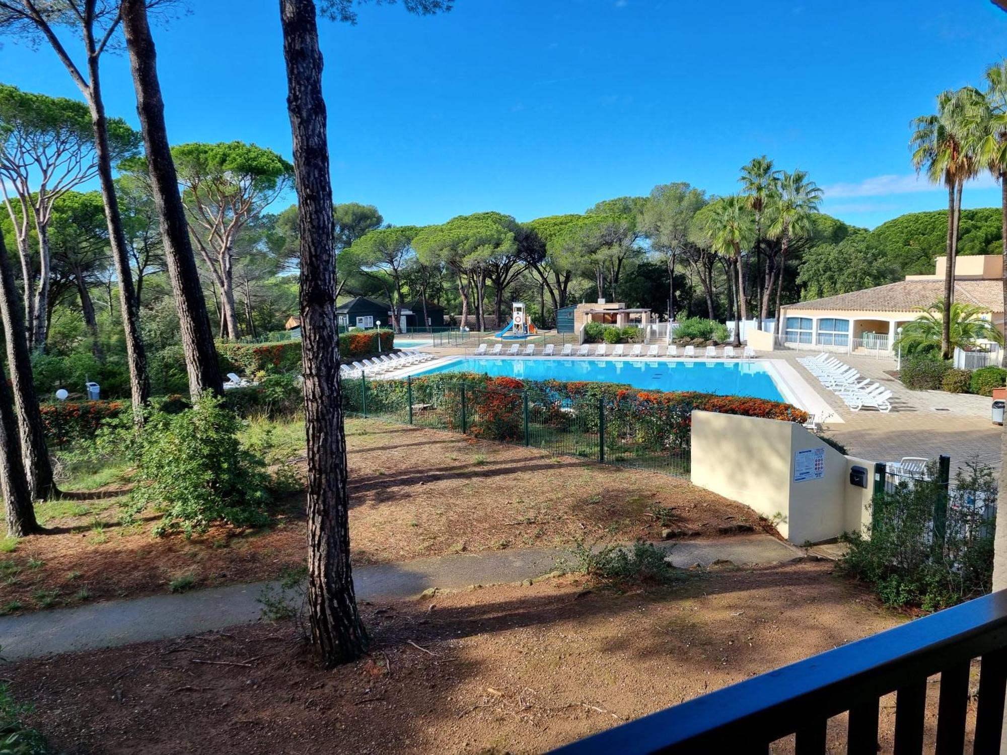 Saint-Raphaël Studio 4P Vue Piscine St Raphael Valescure - Au Coeur Des Golfs מראה חיצוני תמונה